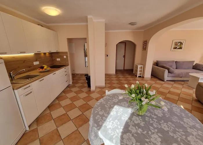 In Mit Balkon By Interhome * Crikvenica