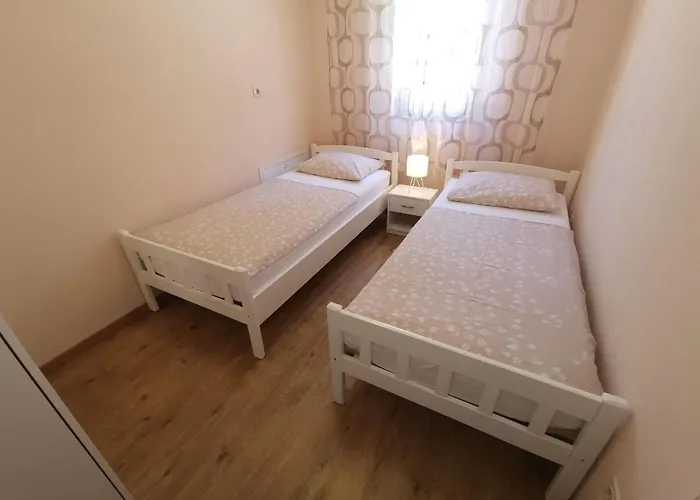 In Mit Balkon By Interhome Διαμέρισμα Crikvenica